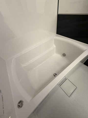 La Perla JiyugaokaⅡの浴室