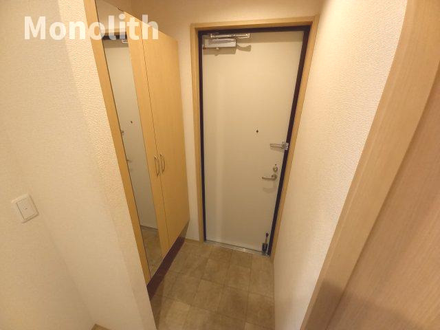 アオーラヌエボⅡの玄関