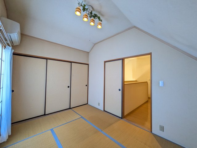 龍舞町戸建（兼事務所）の和室