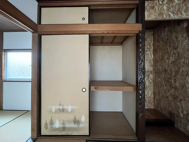 上之貸家の収納