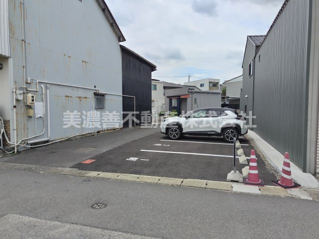 ５７５３９　岐阜市加納新柳町土地の外観