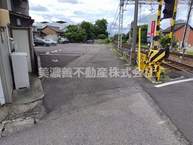 ５７５３９　岐阜市加納新柳町土地の周辺