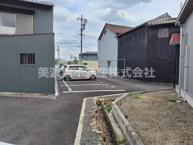 ５７５３９　岐阜市加納新柳町土地の周辺