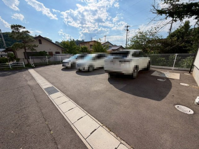 【駐車場】 | 伊達郡川俣町字新中町　駐車５台以上可能　4LDK