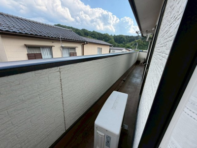 【バルコニー】 | 伊達郡川俣町字新中町　駐車５台以上可能　4LDK