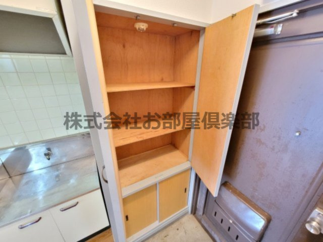 プレジデント御井の収納|便利な収納スペースです