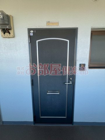 アザレアハイツ江崎の玄関|※現況優先です