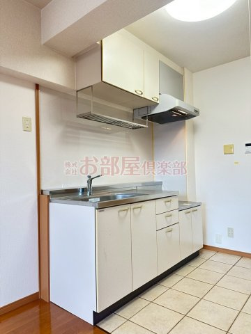 プロスペールSⅡのキッチン|コンパクトなキッチンで掃除もラクラク