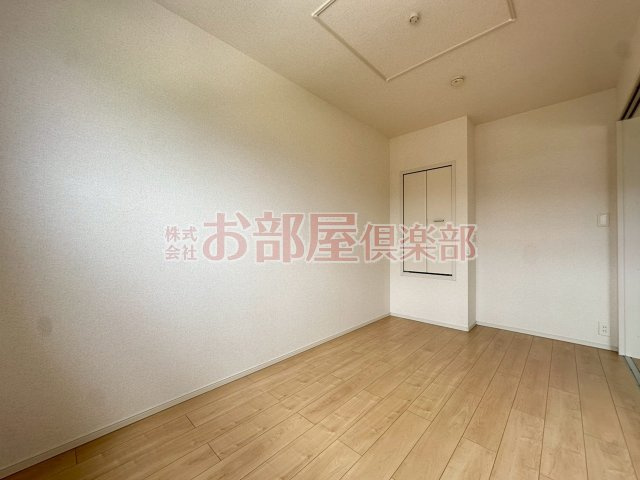 アヴニール　ベルⅢの洋室|広々とした洋室です