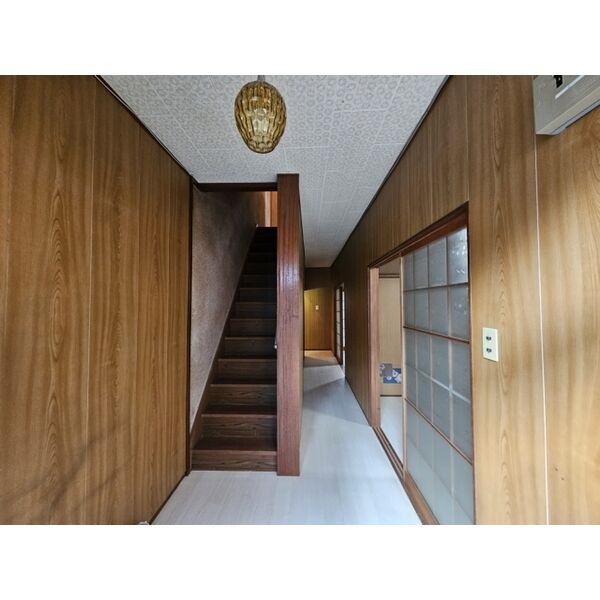 坂上1丁目DIY型住宅の内装