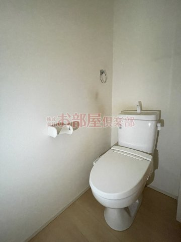 ランドスケープ　ソラ Bのトイレ|コンパクトで使いやすいトイレです