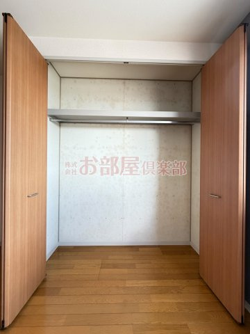 グリーンパーク大善寺Ⅱ　A棟の収納|たっぷりとした収納スペースです
