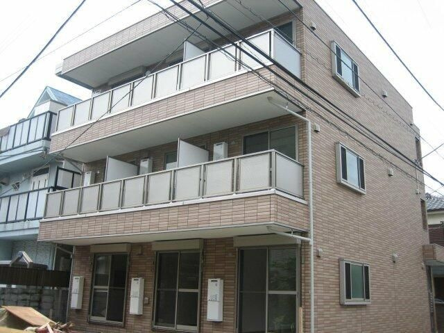 アミューズ幸の外観