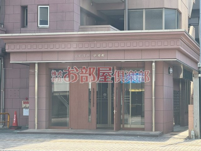 リード中央町のエントランス|エントランスです