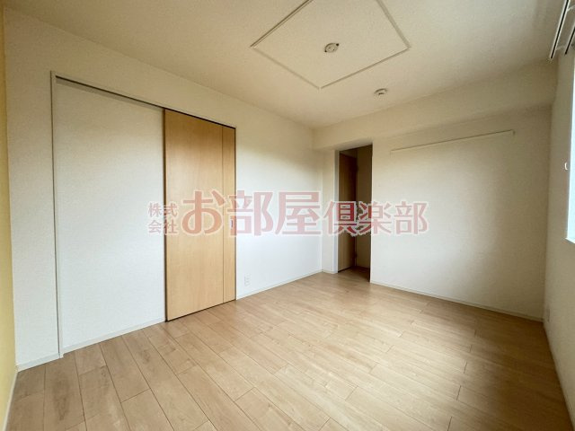 フランフランサクラB棟の洋室|個人の部屋や寝室として使える洋室です