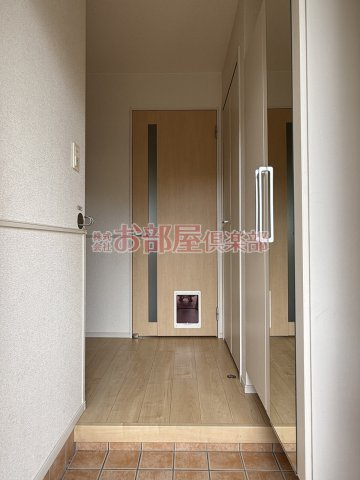 サファイアンエレガンスFの玄関|きれいな玄関です