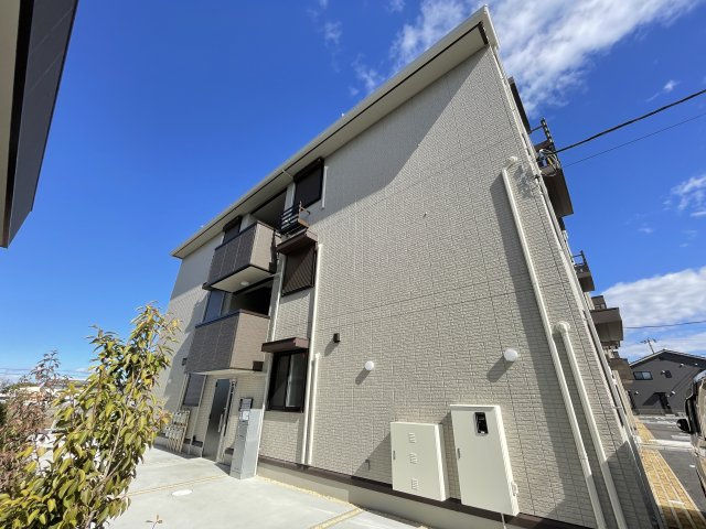 ハイピクチャーC棟の駐車場