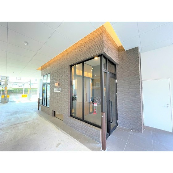 S.PROUD新町のロビー