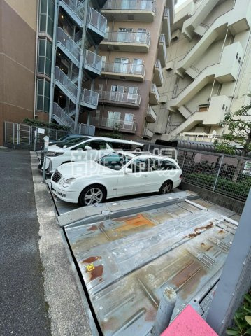プロスペクト清澄庭園の駐車場|駐車場