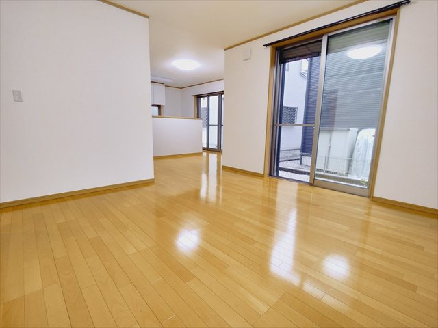 【居間・リビング】 | 坂戸市鎌倉町 | 使いやすい居間です