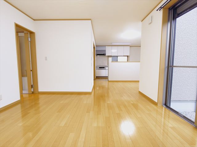 【居間・リビング】の画像