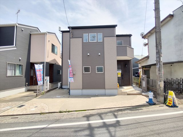 【前面道路含む現地写真】 | 坂戸市鎌倉町 | 北坂戸駅徒歩12分