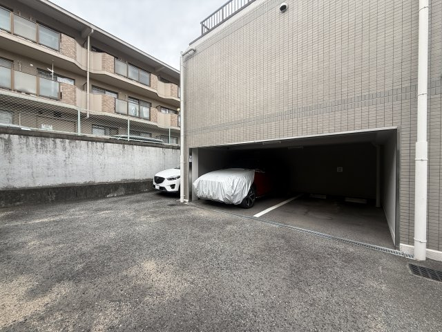 【駐車場】プリメーラリヨンII