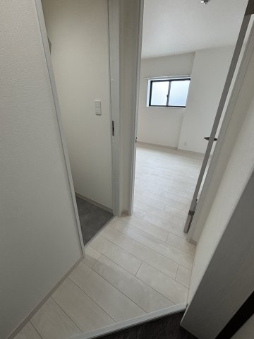 LIX大和田駅前の玄関