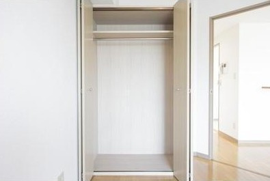 【収納】 | ベルジュ弥生町 | クローゼット完備。