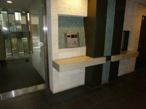 ヴァレッシア菊川シティのエントランス