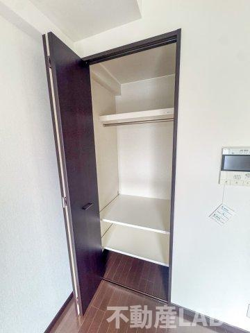 アール大阪リュクスの収納