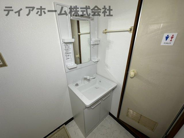 葛城市尺土の賃貸マンションの独立洗面台|使いやすい独立洗面台です