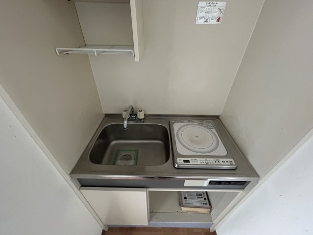 広島市中区東千田町２丁目の賃貸マンションのキッチン