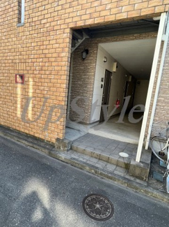 【エントランス】