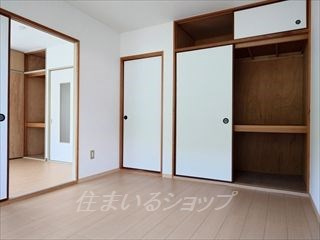 エルディムＳの寝室|改装前（退去時）の内観です