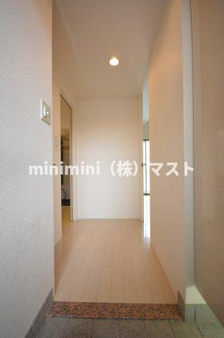 グレイス阿倍野松崎の玄関|別室参考写真