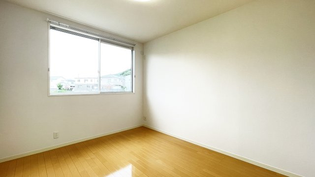 シャーメゾン名東　Ｂ棟の居間・リビング