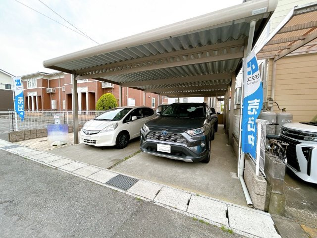 リフォーム中古戸建　瑞穂市古橋　平成19年築の駐車場