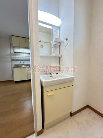 リベルテ吉田の洗面所|忙しい朝には欠かせない洗面所です