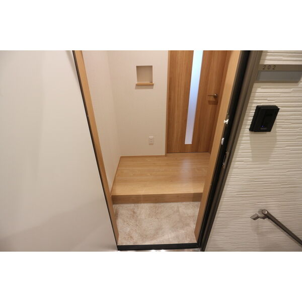 Grandtic Smart 山王　名古屋市賃貸　仲介手数料無料の玄関