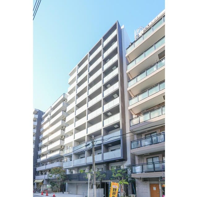 Ｃｒａｎｅ　Ｃｏｕｒｔ　Ｔｓｕｒｕｍｉの外観