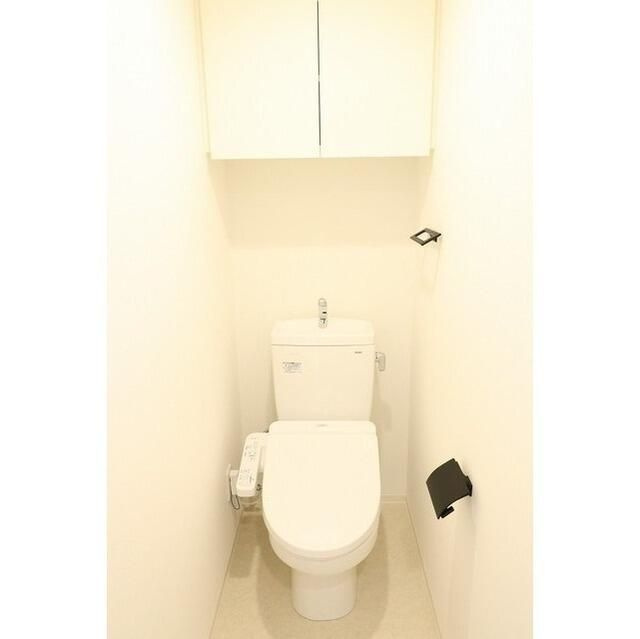 Ｃｒａｎｅ　Ｃｏｕｒｔ　Ｔｓｕｒｕｍｉのトイレ