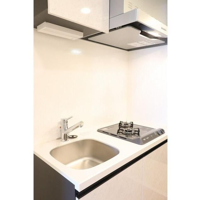 Ｃｒａｎｅ　Ｃｏｕｒｔ　Ｔｓｕｒｕｍｉのキッチン