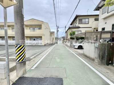【前面道路含む現地写真】 | 豊橋市芦原町 58-2期 新築一戸建て 1号棟 | 前面道路含む現地写真です