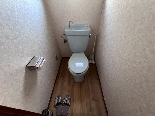 鈴蘭台南町2丁目マンションのトイレ
