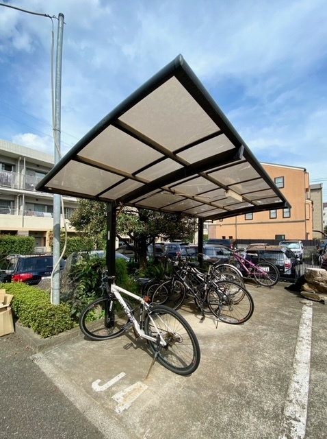 サンテラスのその他共用部分|★敷地内屋根付き駐輪場★