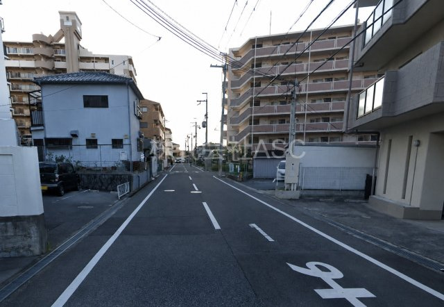 サンシャイン深井貸店舗・事務所の洋室