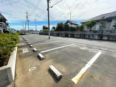【駐車場】 | スカイハイツ Ｂ