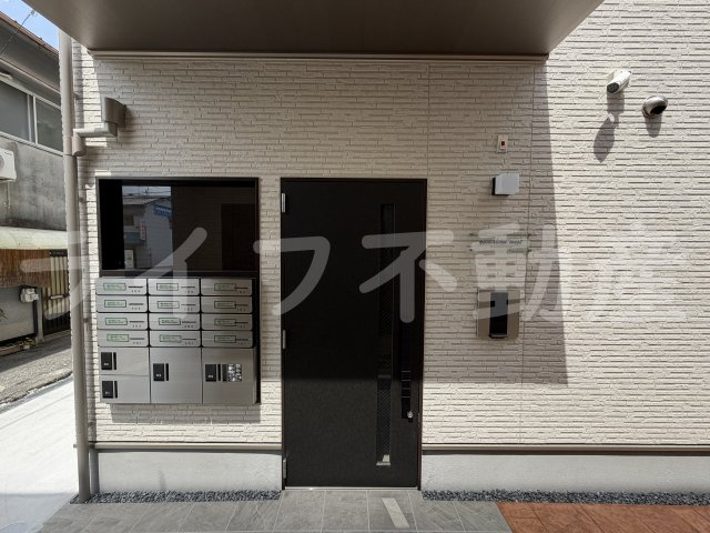 yumaison westのエントランス