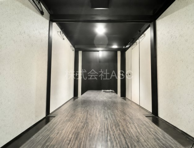 新栄プロパティー堺東駅前 貸店舗の洋室